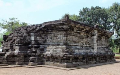 CANDI TEGOWANGI