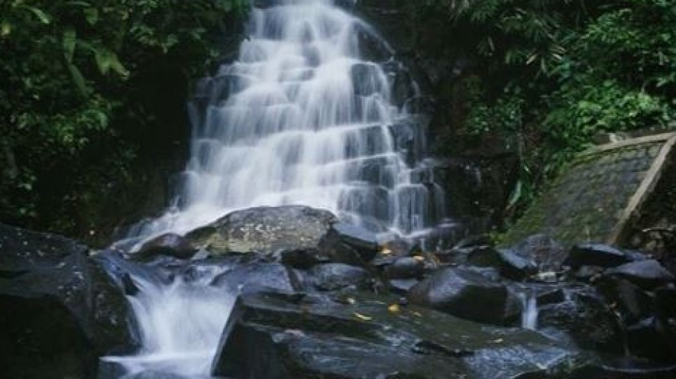 Air Terjun Irenggolo