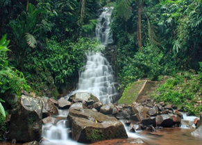 Wisata air terjun Irenggolo